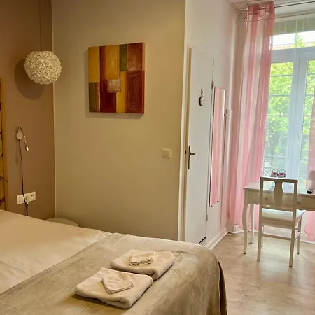 ホテル Logis Des Causses 3*