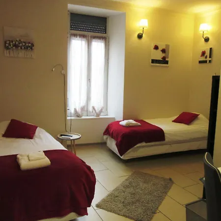 Des Causses 3*