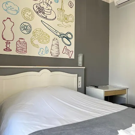 Logis Des Causses Hotel