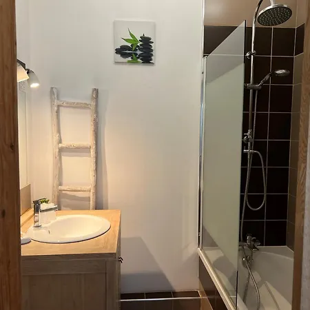 Logis Des Causses Hotel