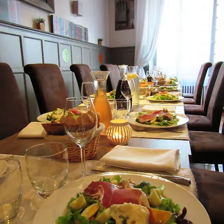 Hotel Logis Des Causses Millau