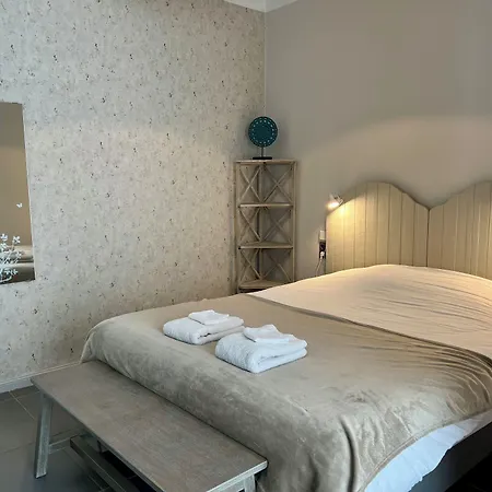 Logis Des Causses 3* Millau