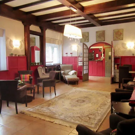 Des Causses Hotel 3*