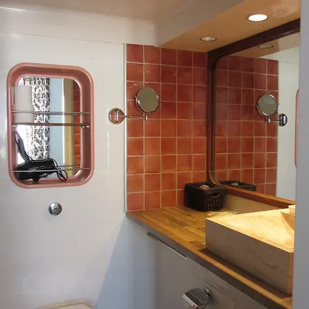Logis Des Causses Hotel 3*