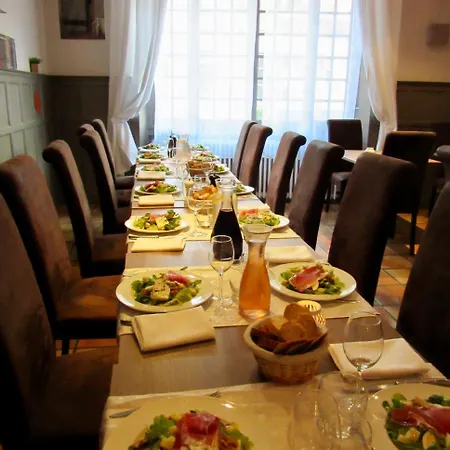 Logis Des Causses מלון 3*